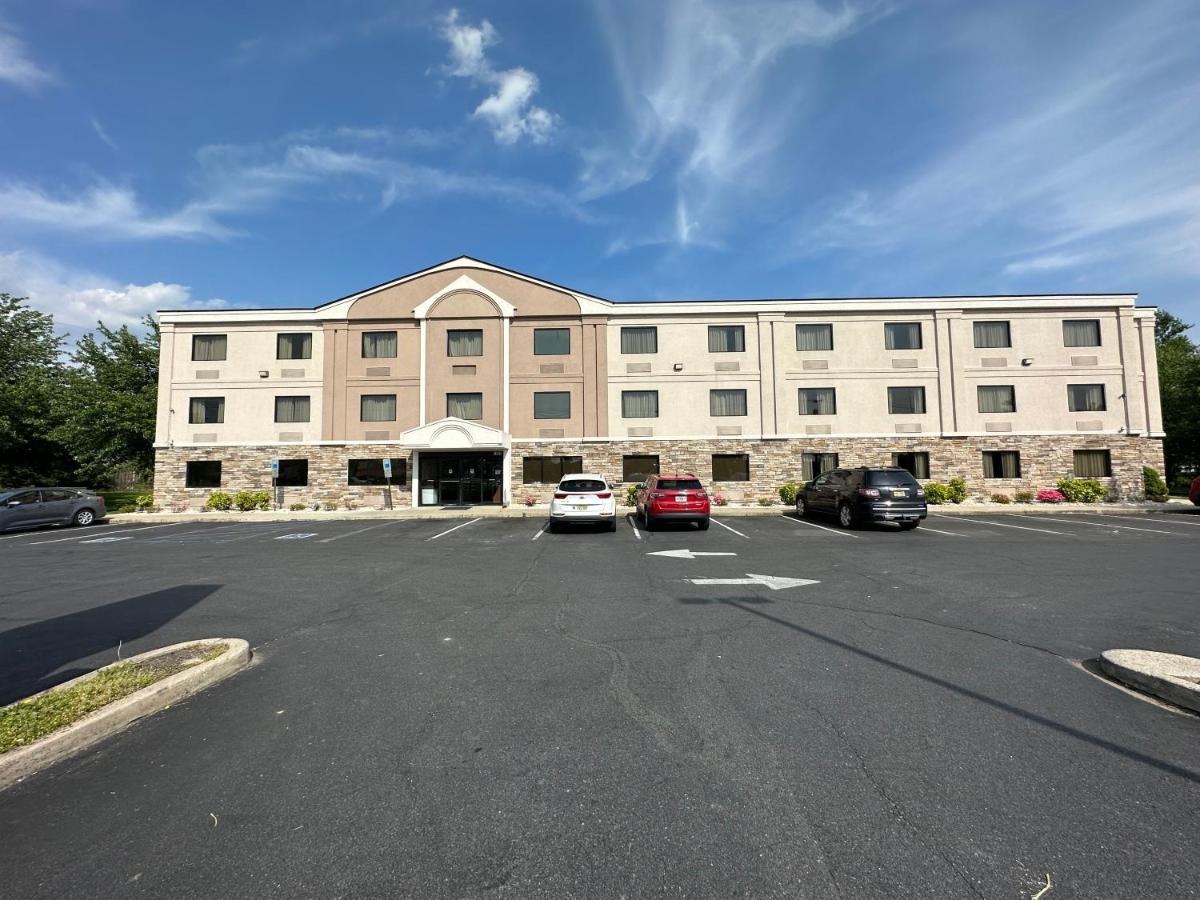 Comfort Inn Bordentown Near Nj Turnpike Exterior foto