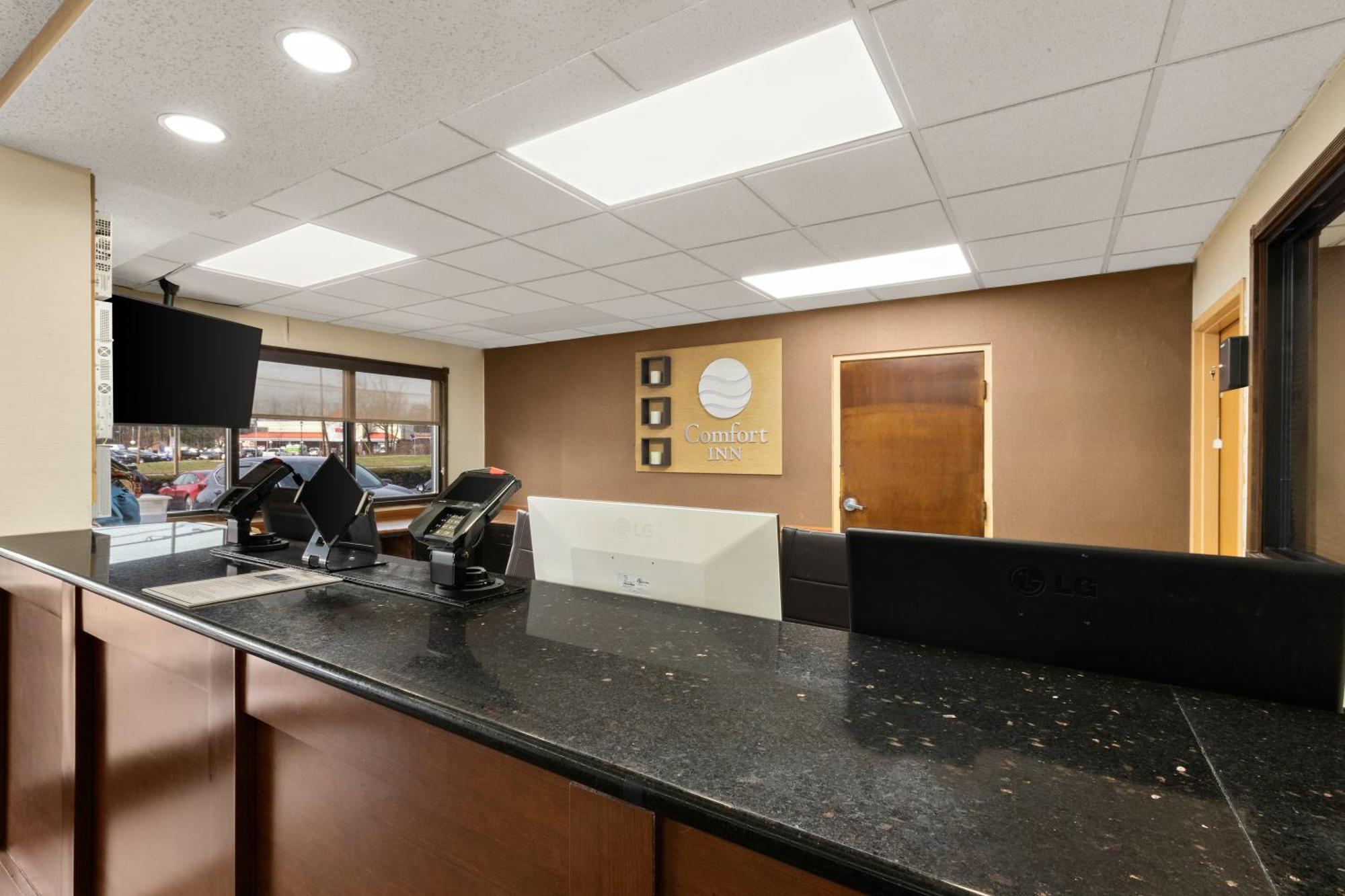 Comfort Inn Bordentown Near Nj Turnpike Exterior foto